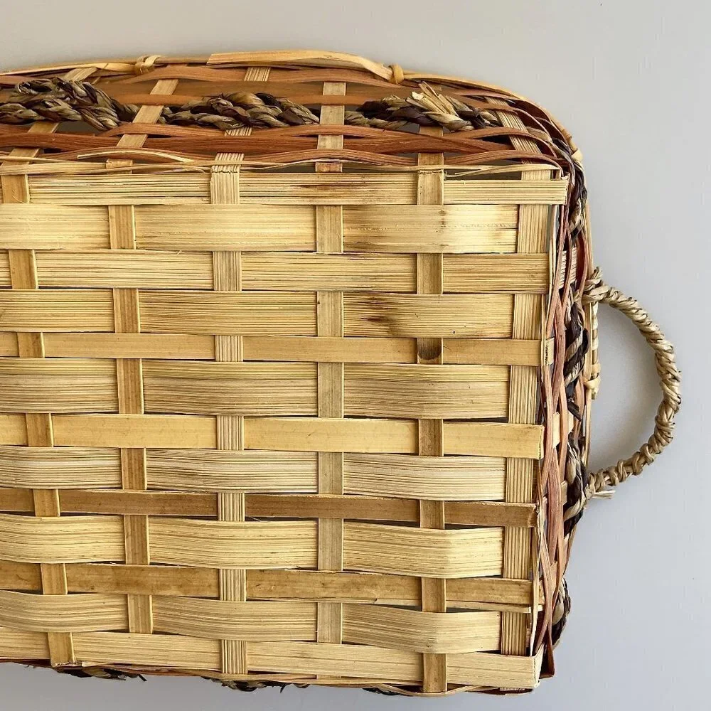 WICKER WOVEN GIFT BASKET LIGHTWEIGHT